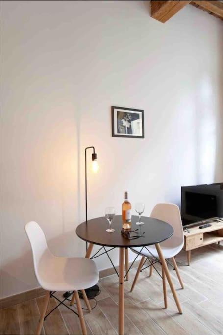 Appartement Lumineux En Centre-Ville Арль Экстерьер фото