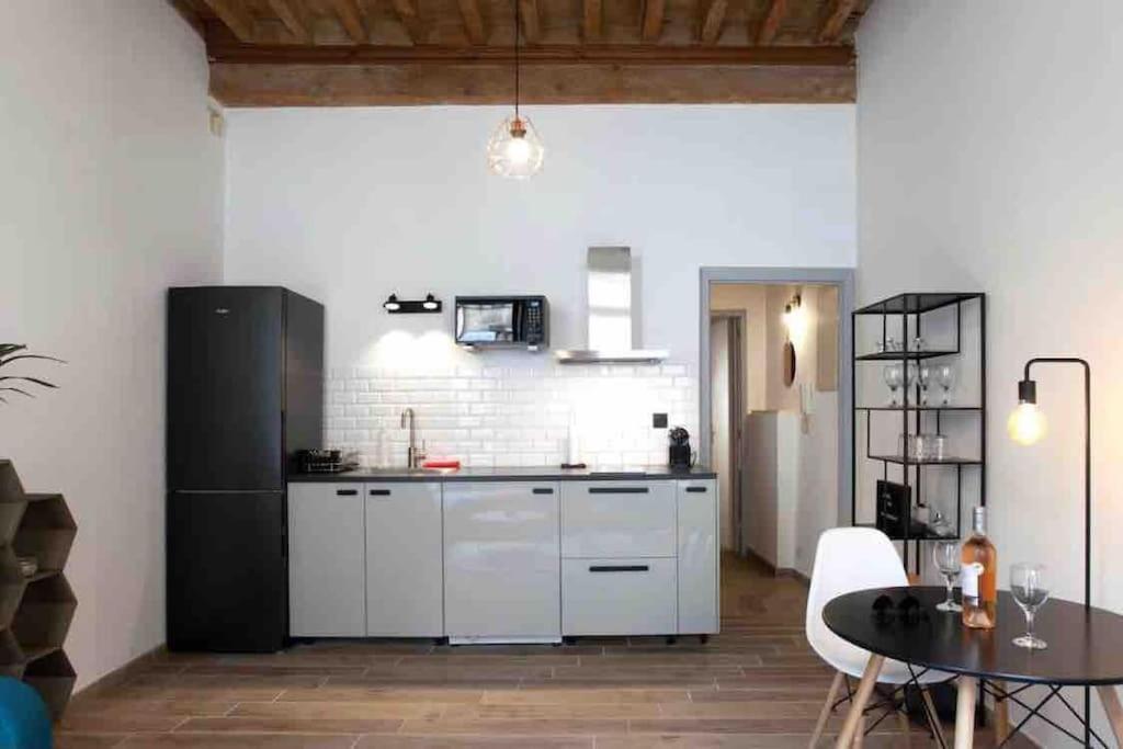Appartement Lumineux En Centre-Ville Арль Экстерьер фото