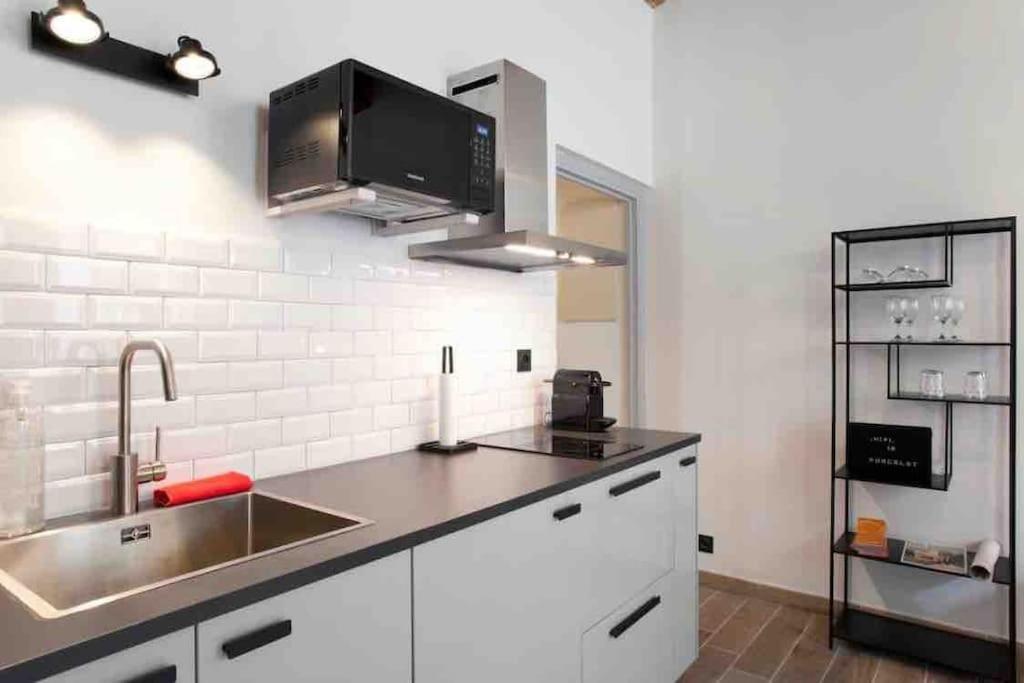 Appartement Lumineux En Centre-Ville Арль Экстерьер фото